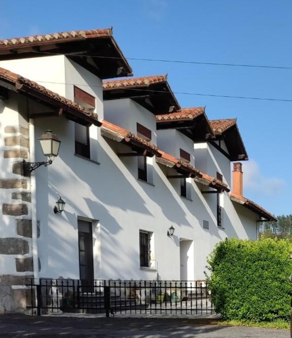Kabixa Etxea caserío reformado para 8 personas Guizaburuaga Exterior foto